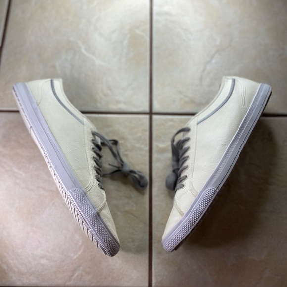13 ben sherman white leather sneakers main image 4